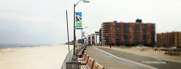 Long Beach Boardwalk at Riverside is one of Kimmie's Saved Places.