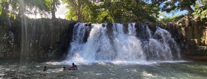 Rochester Falls is one of mauritius.