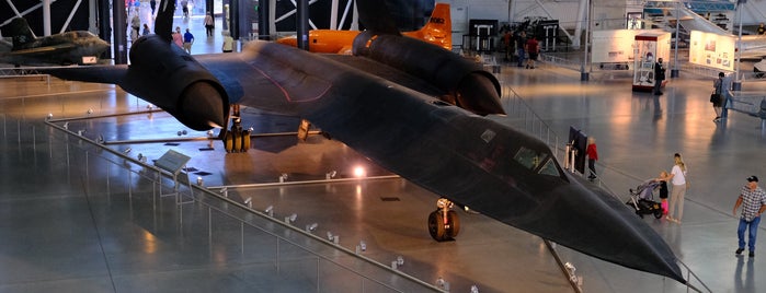 Steven F Udvar-Hazy Center is one of John'un Beğendiği Mekanlar.