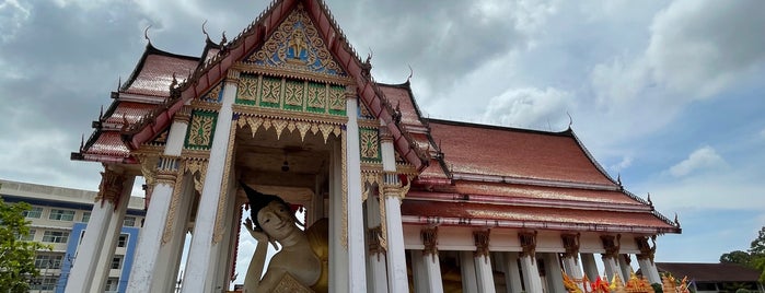 Wat Hat Yai Nai is one of Hatyai.