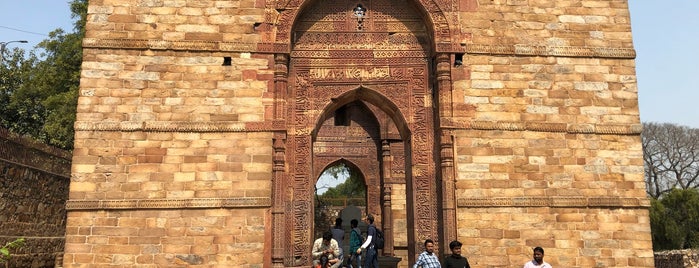 Quwwat-ul-Islam Masjid is one of nepal-india.