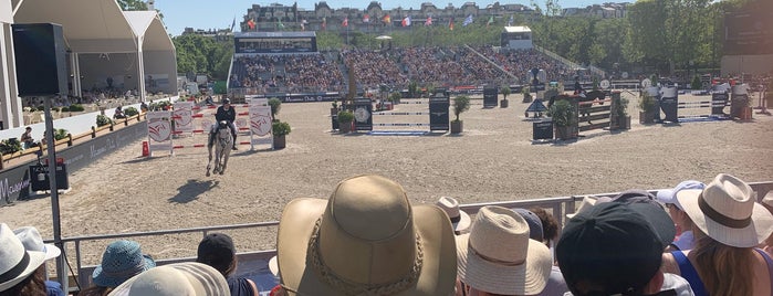 Longines Paris Eiffel Jumping is one of Tempat yang Disukai Taryn.