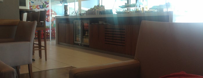 Anadolujet Primeclass Lounge is one of Posti che sono piaciuti a G.