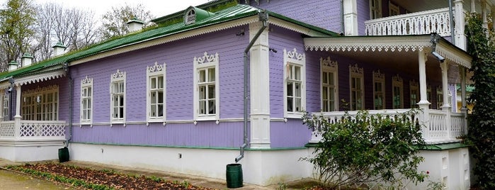 Музей-заповедник И.С. Тургенева «Спасское-Лутовиново» is one of Русские усадьбы.