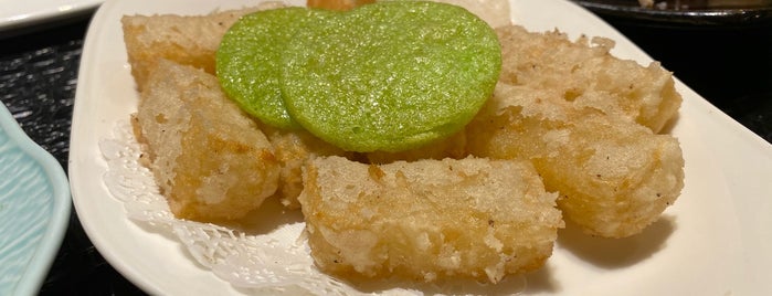 青山食藝料理 is one of 宜.