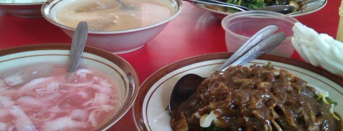 Warung Rujak Cingur "BU SRI" is one of My favorite Food Resto.