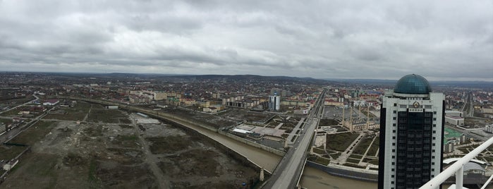 Grozny is one of Lieux qui ont plu à Дмитрий.