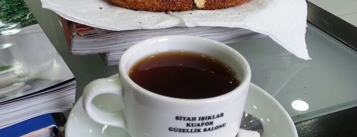 Siyah Işıklar Kuaför is one of Şevket : понравившиеся места.