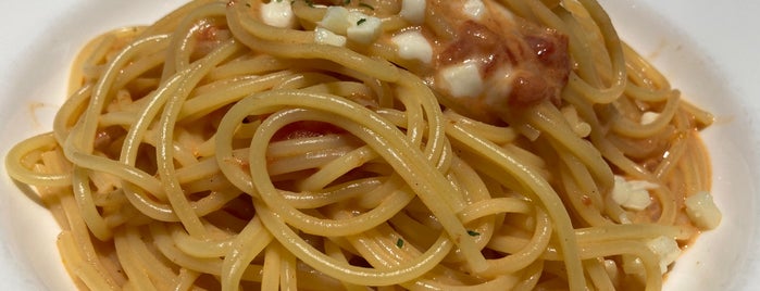 Italian Tomato Cafe Jr. is one of ヤエチカ.