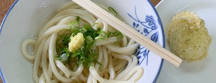 手打ちうどん まえば is one of สถานที่ที่ Koji ถูกใจ.