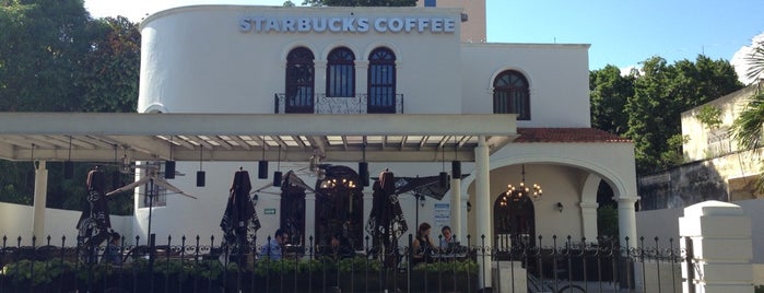 Starbucks is one of สถานที่ที่ Abraham ถูกใจ.