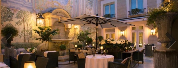 Starhotels Castille Paris is one of OÙ | Have a cool drink in Paris.