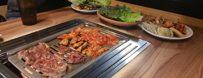 Picnic Garden BBQ Buffet is one of Ronnie 님이 좋아한 장소.