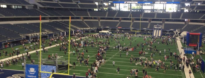 VIP Tour AT&T Stadium is one of Nate’s Liked Places.