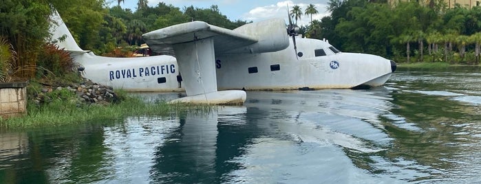 universal ferry is one of Lugares favoritos de Marni.