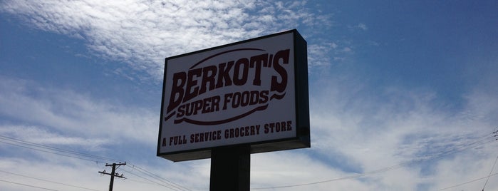 Berkot's Super Foods is one of Groceries.