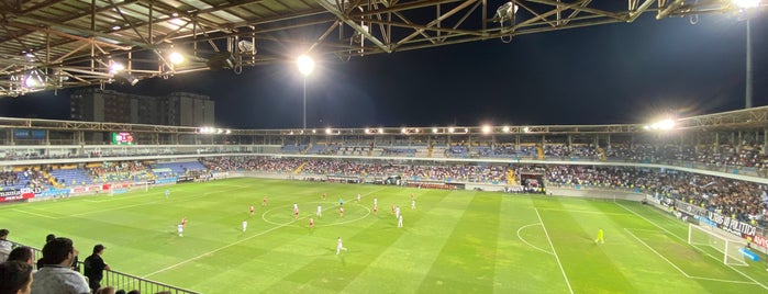 Bakcell Arena is one of ɟɟopǝɯɥɐさんのお気に入りスポット.