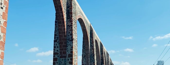 Acueducto Queretaro is one of Jose'nin Beğendiği Mekanlar.