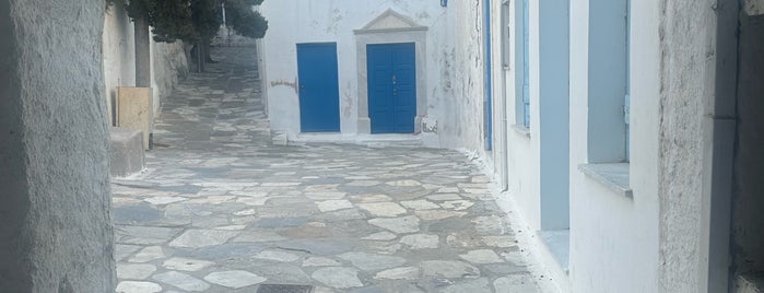 Πύργος is one of 🍓.