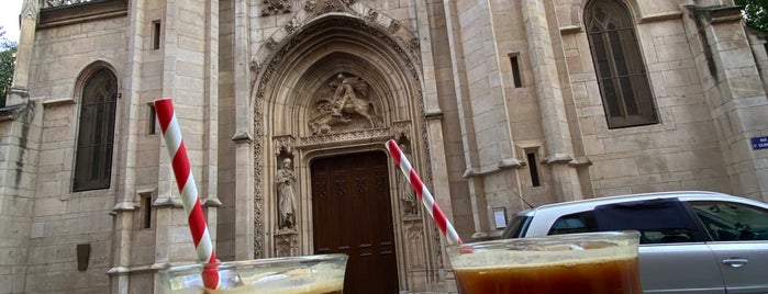 La Limonade de Marinette is one of lyon by night.