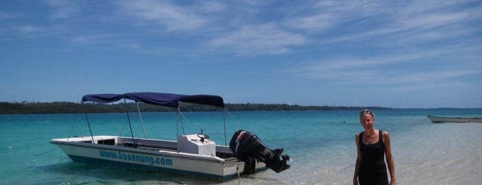 Lissenung Island Resort is one of Dive spots.