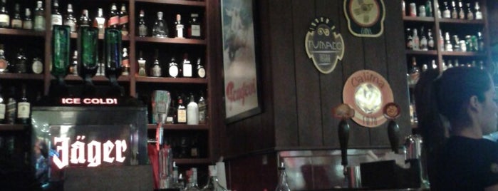 Beer Station is one of Lugares favoritos de Laura.