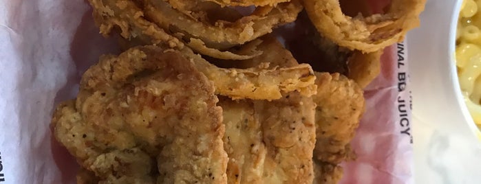 Longhorn Cafe is one of The 15 Best Places for Fried Pickles in San Antonio.