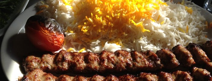 Darband Restaurant is one of Kaftar bazi.