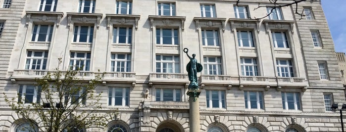 Cunard Building is one of Manchespool.