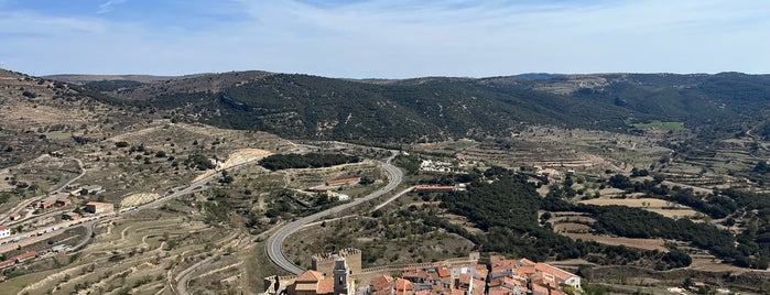 Castell de Morella is one of Olocau Del Rey.