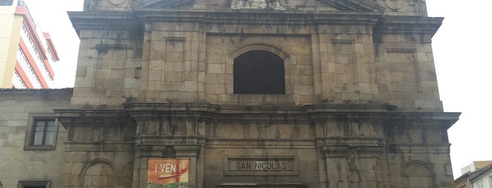 Tortoni San Nicolás is one of Coruña.