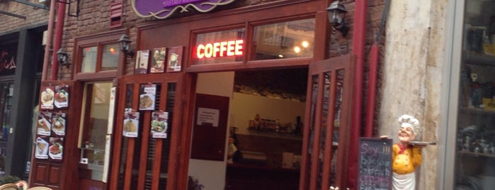 La Creperia Cafe is one of สถานที่ที่บันทึกไว้ของ Eugenia.