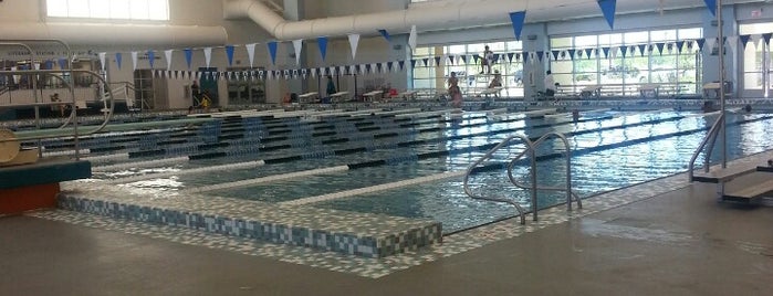 Heritage Park Aquatic Complex is one of Lugares favoritos de Autumn.