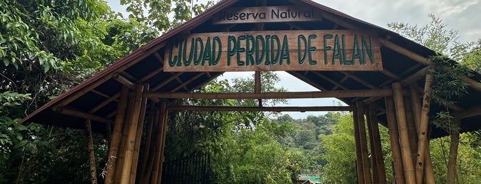 Reserva Natural Ciudad Perdida De Falan is one of Lugares De Aventura.