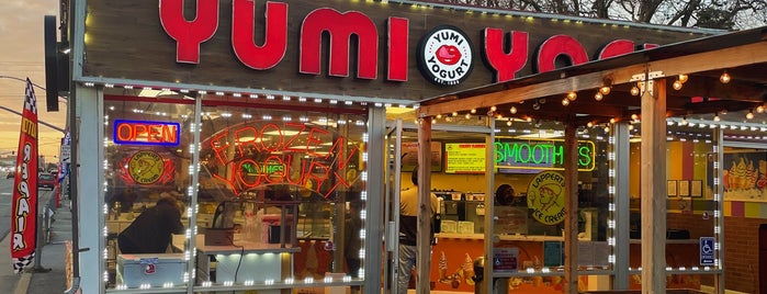 Yumi Yogurt is one of Dog friendly restaurants.