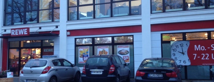 REWE is one of Lieux qui ont plu à Meshari.