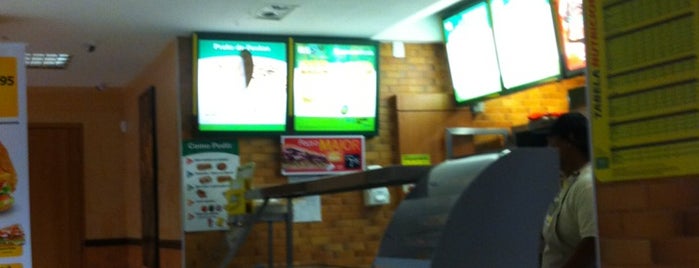 Subway is one of Top 10 favorites places in Salvador.