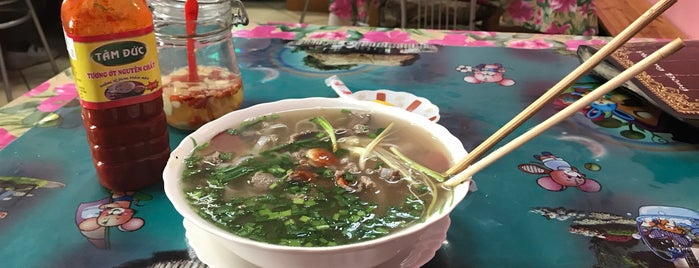 Вьетнамское кафе "Восточная кухня" is one of Посетить.