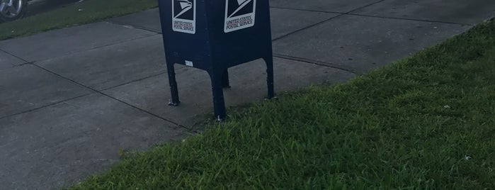 US Post Office is one of Tempat yang Disukai Mary.