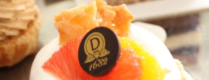 Dalloyau is one of Paris Gourmand 2006.