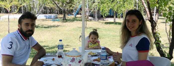 Aydora Wedding Garden & Cafe is one of Gölbaşı-İncek🌱.