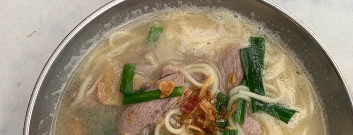 昶鴻麵點 is one of Noodle or Ramen? 各種麵食在台灣.