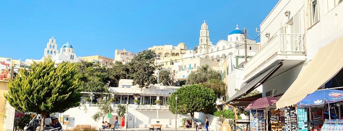 Pyrgos Square is one of Lieux sauvegardés par Spiridoula.