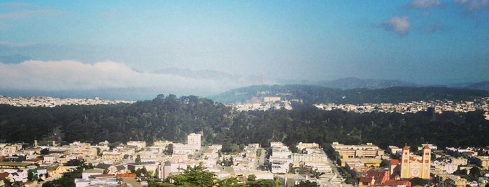 Grand View Park is one of SF to do.