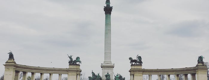 Place des Héros is one of Budapest.