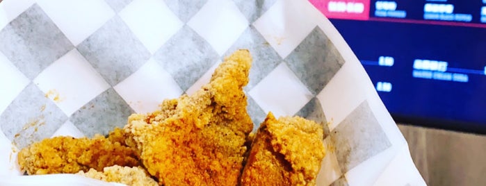 Legend Chicken is one of Kimmie's Saved Places.