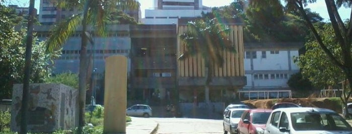 FACOM - Faculdade de Comunicação is one of Fabio 님이 좋아한 장소.