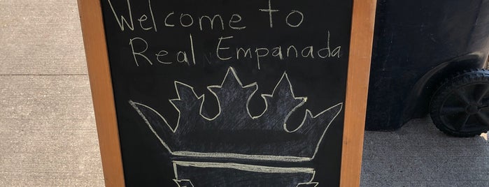 Real Empanada is one of Orte, die Ethan gefallen.