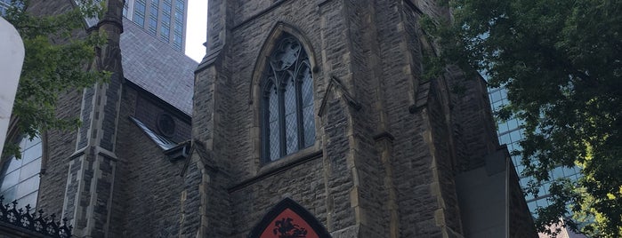St. George's Anglican Church is one of Orte, die Michael gefallen.