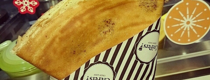 CréPers CREPE SHOP　クレーパーズ新宿店 is one of Sergio 님이 좋아한 장소.